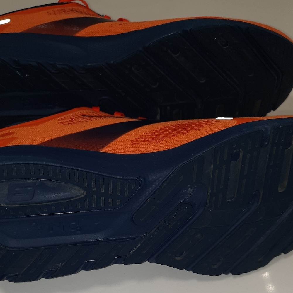 Brooks Men's Athletic Shoes in Orange and Navy 11.5 LAUNCH - Picture 7 of 16